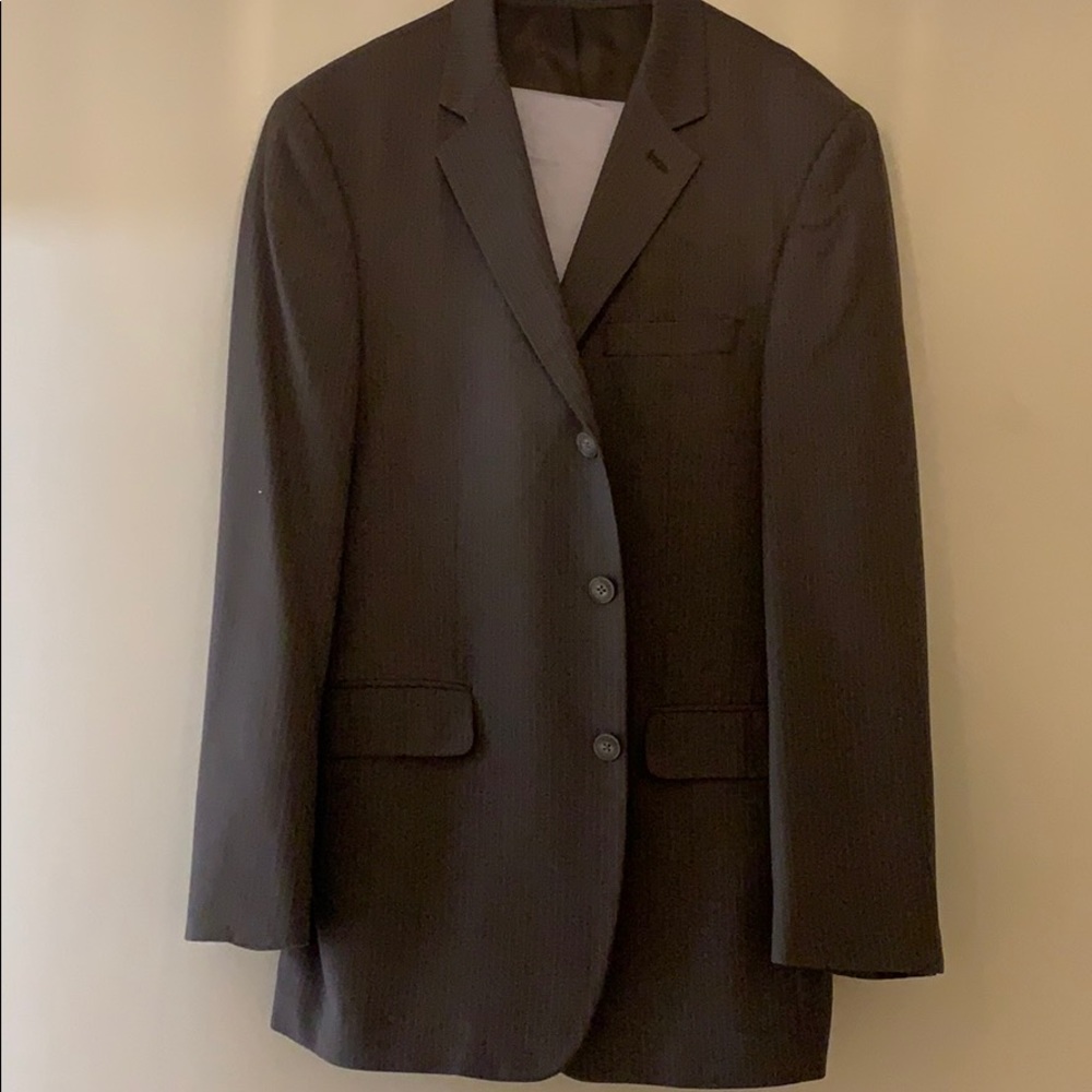 Absolutely impeccable suit wronged on once
